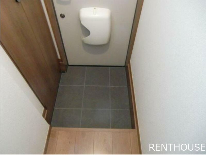 シャトーつつじヶ丘 玄関