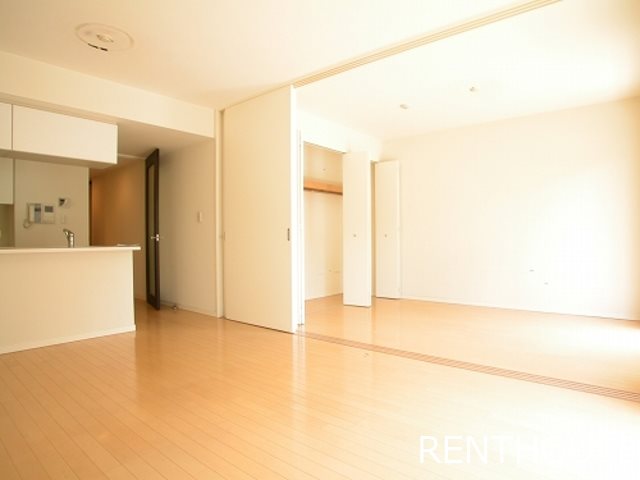 グラヴィエ  リビング