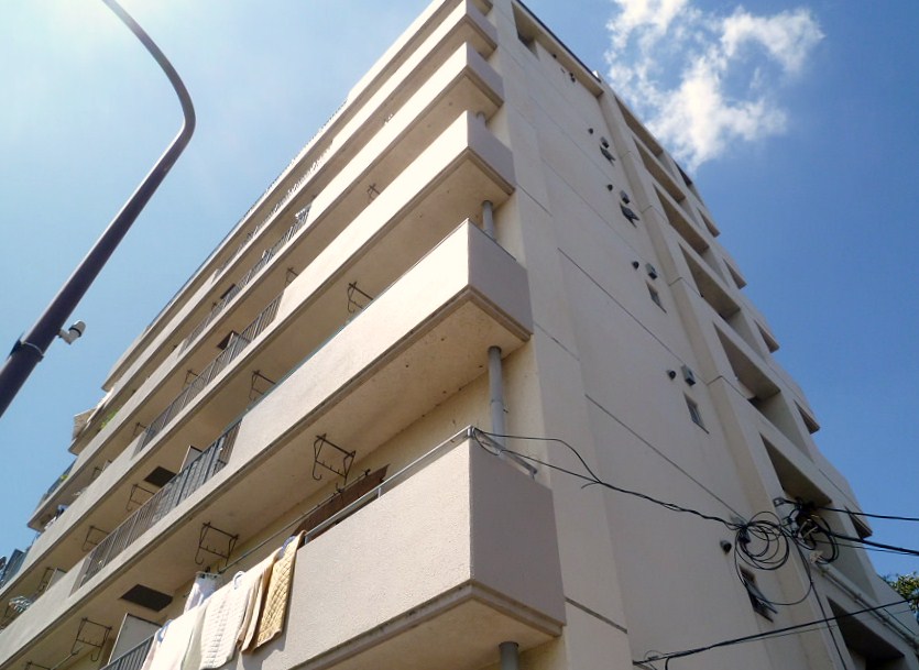 メゾン多摩   外観