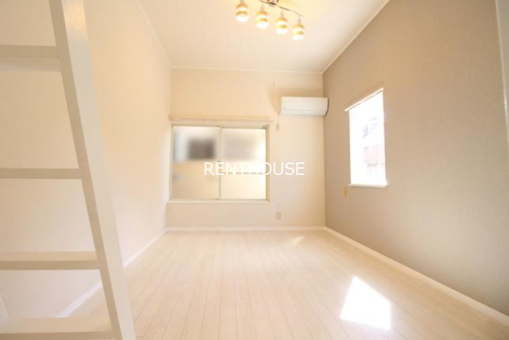 飛田給コーポ  リビング