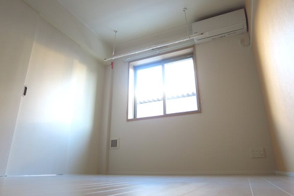 Win Bell柴崎～ウィンベルシバサキ～   ベッドルーム