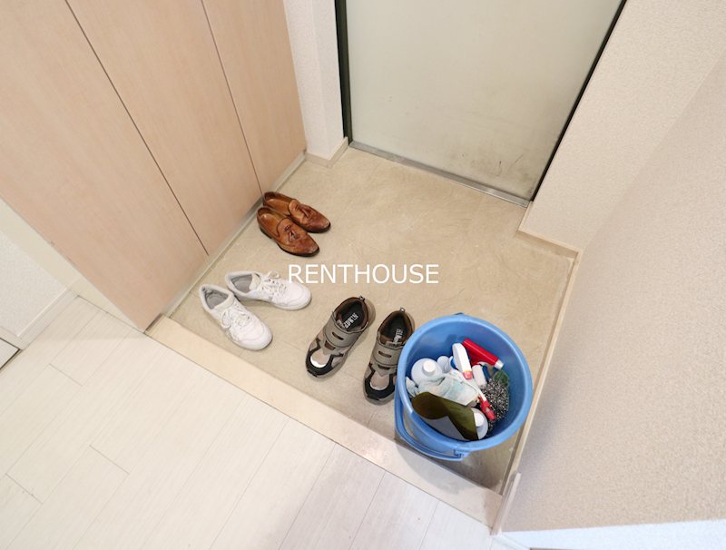 スパシエリーヴァ浅草  玄関