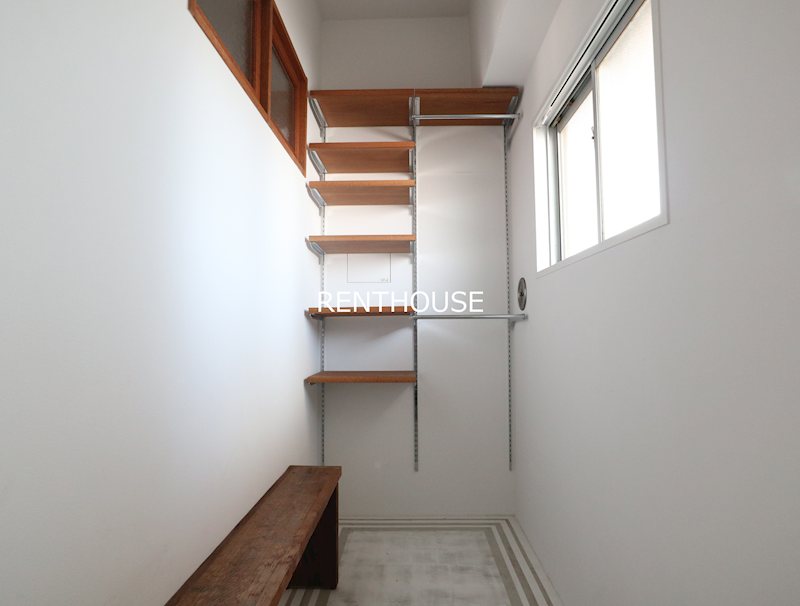 シティハイム町屋  玄関