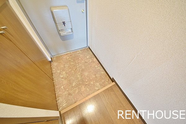 ファインコート西つつじヶ丘   玄関