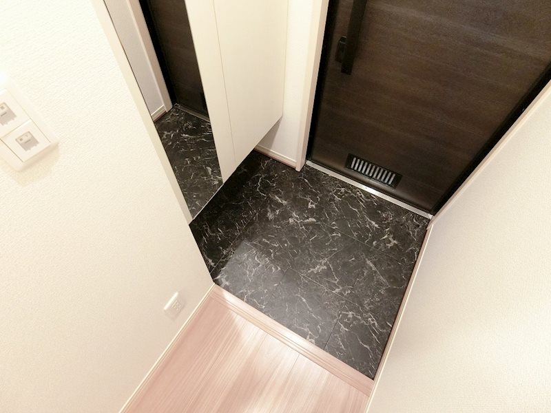 ＳＹハイア 玄関