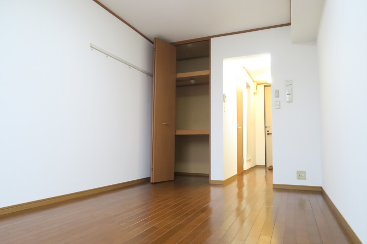 メゾンドルナ リビング