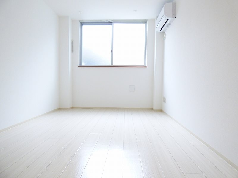 ピースハウス【東京外国語大学受験生事前予約可能物件】   ベッドルーム