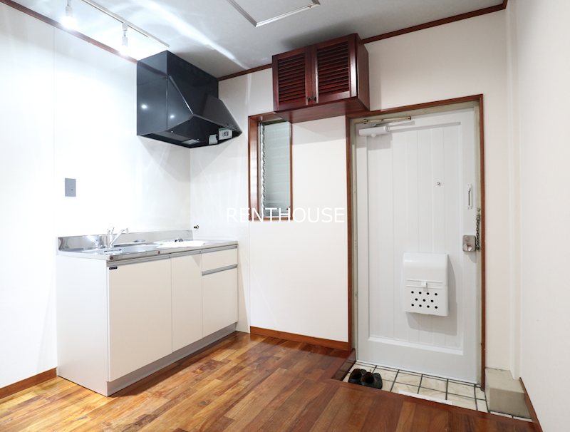 川重コーポ【当店限定物件】  玄関