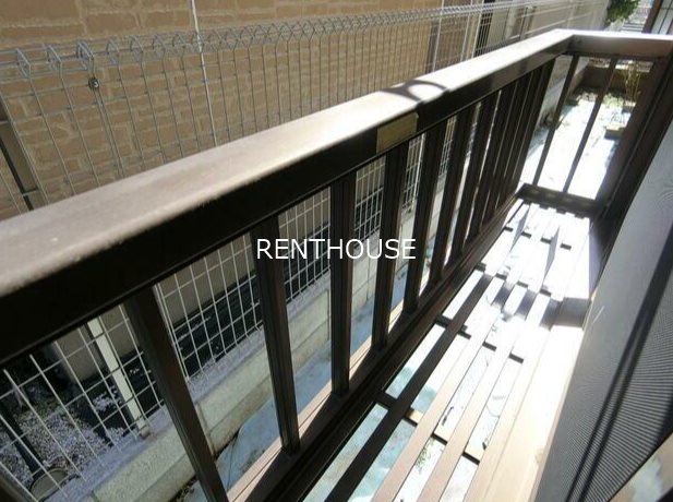 グリーンハウス【東京外国語大学受験生事前予約可能物件】 ベランダ