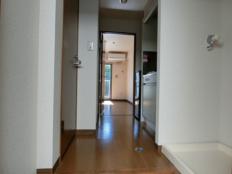 ガーデンホーク  玄関