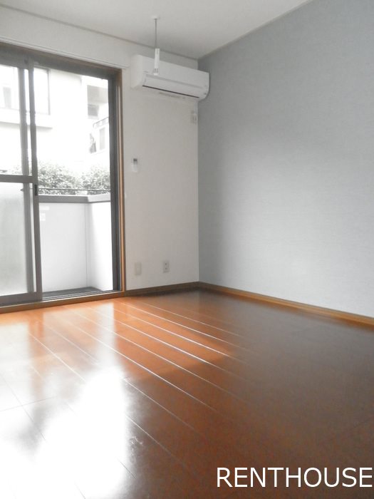 ストークコートⅡ リビング