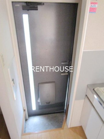 イーグルヒロ  玄関