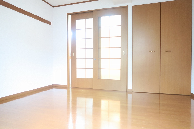 ポナール日新 　当社管理物件 ベッドルーム