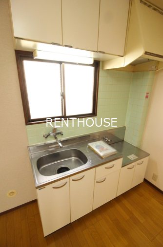 リ・ドマーニ    キッチン