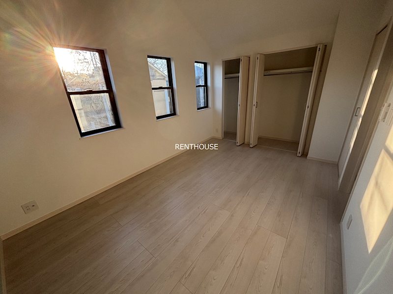 ローズハウス ベッドルーム