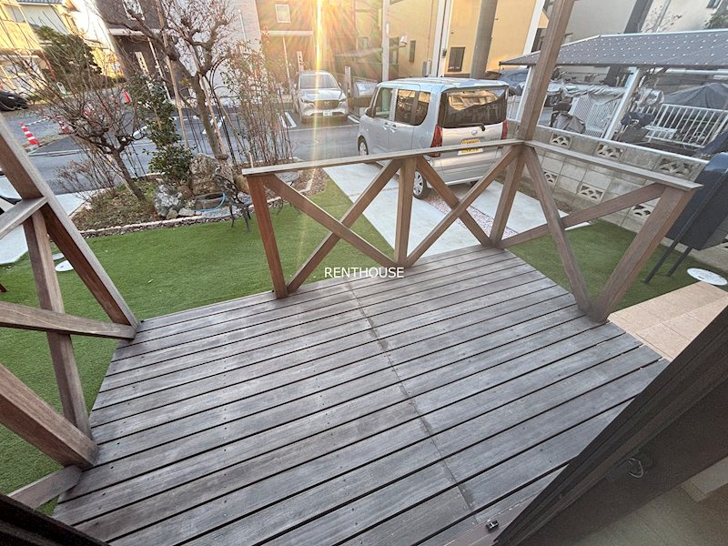 ローズハウス ベランダ