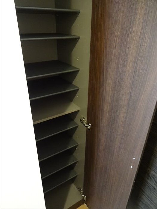 桔梗(ききょう)ハウス  玄関