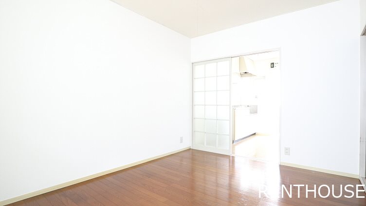 レジェンド若松 ベッドルーム