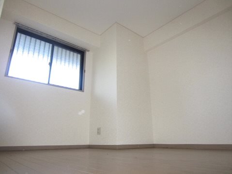 ヴィラアライ7  ベッドルーム