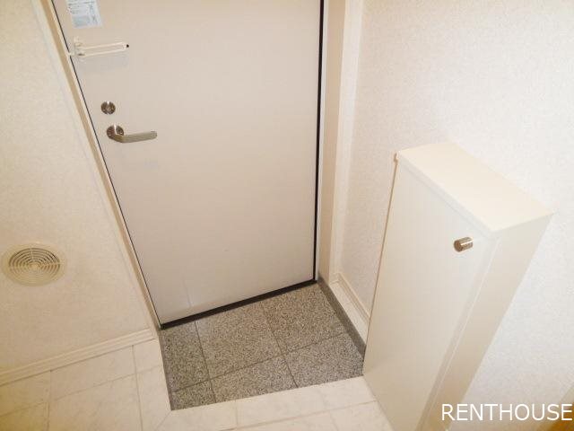 リヴィエール調布  玄関