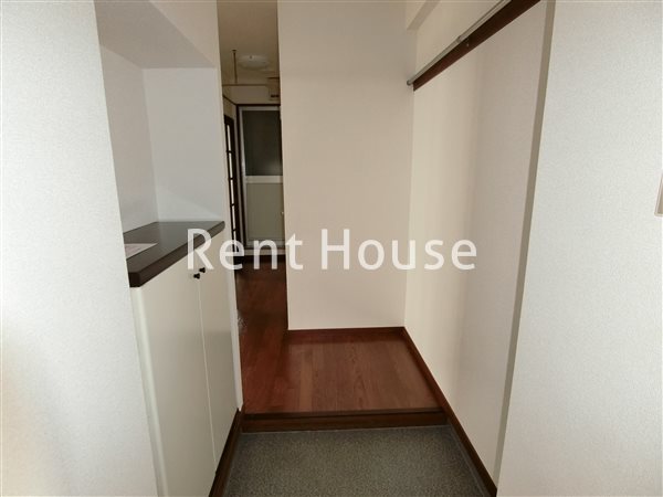 中町グリーンハイム 玄関