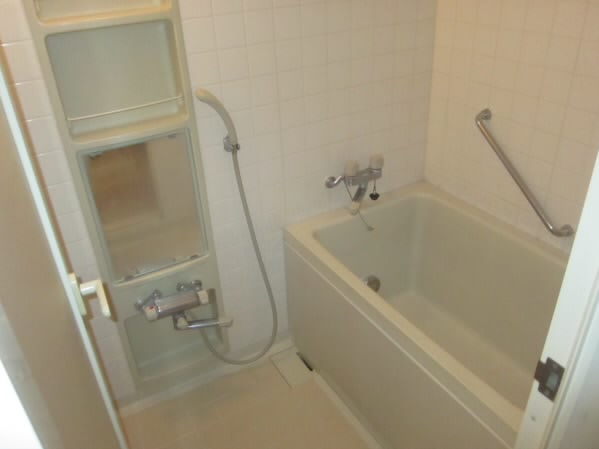 ライオンズマンション府中白糸台 風呂画像