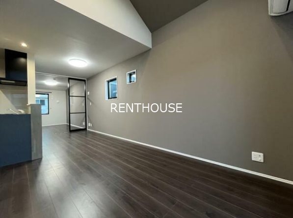 ブリリアントジェイオーワン     リビング