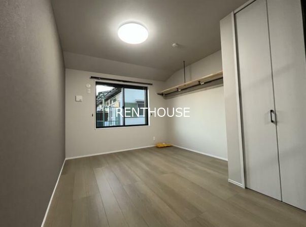 ブリリアントジェイオーワン     ベッドルーム