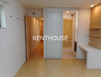 フラワーキャット  ベッドルーム