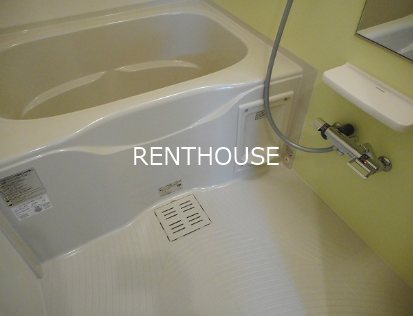 フラワーキャット  風呂画像