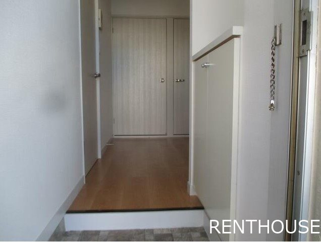 サンハイツ倉田 玄関