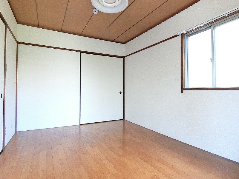 エミネンスニノミヤ  ベッドルーム