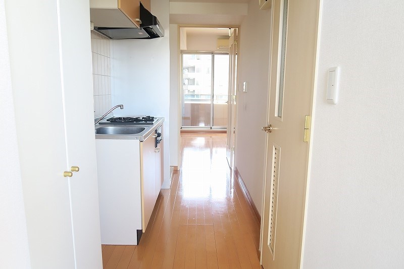 ステーションビューロアール府中  玄関