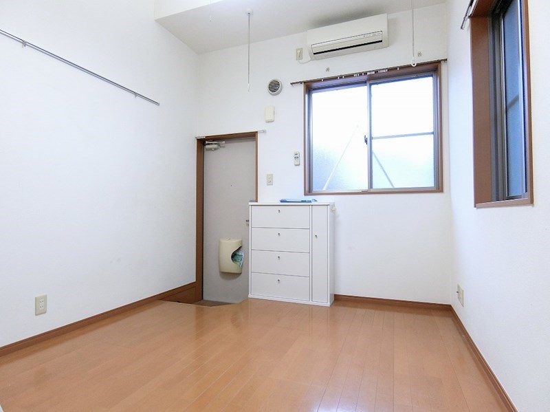 スマイルロフト 　当社管理物件 ベッドルーム