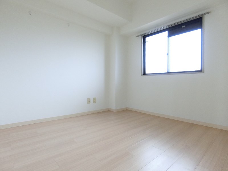 フジビル  ベッドルーム