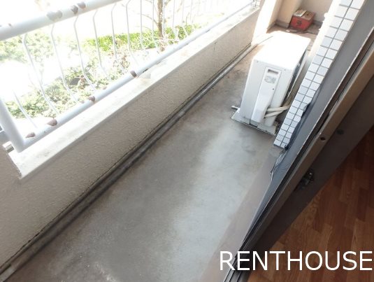 ロイヤルハイツ  ベランダ