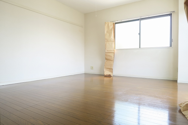 ホワイトキャッスル  リビング