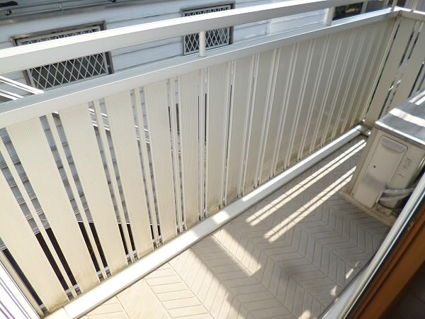 ハウス池亀11号館 ベランダ