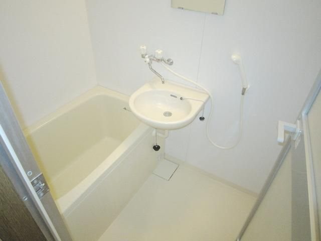 FYハイア  風呂画像