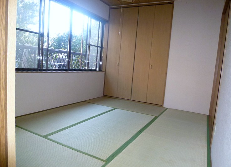 ラソレイユ   ベッドルーム