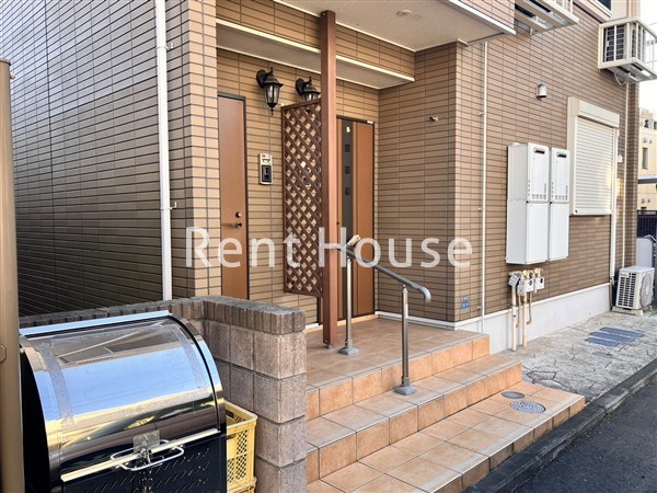 カーサプラシード　専任媒介 玄関