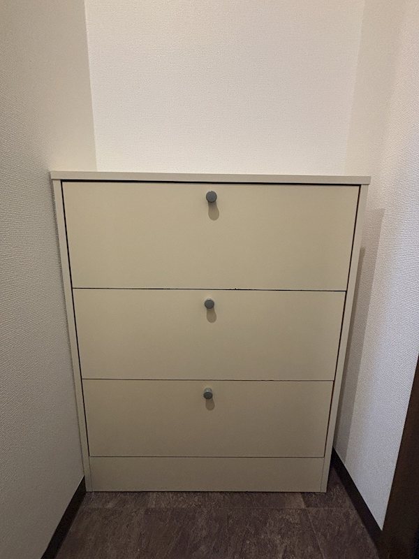 メゾン・ド・エイト 【東京外国語大学受験生事前予約可能物件】 玄関