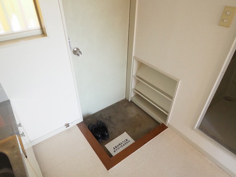 第一シャンポールFUJI 玄関