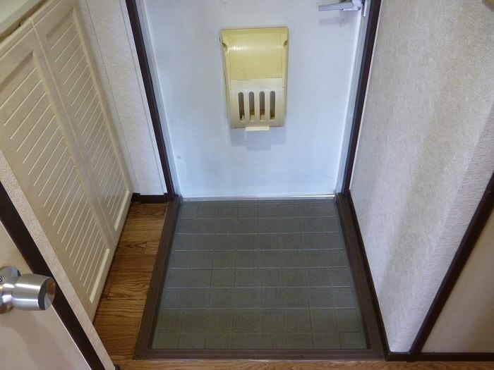 メゾンドソレイユ（本宿町） 玄関