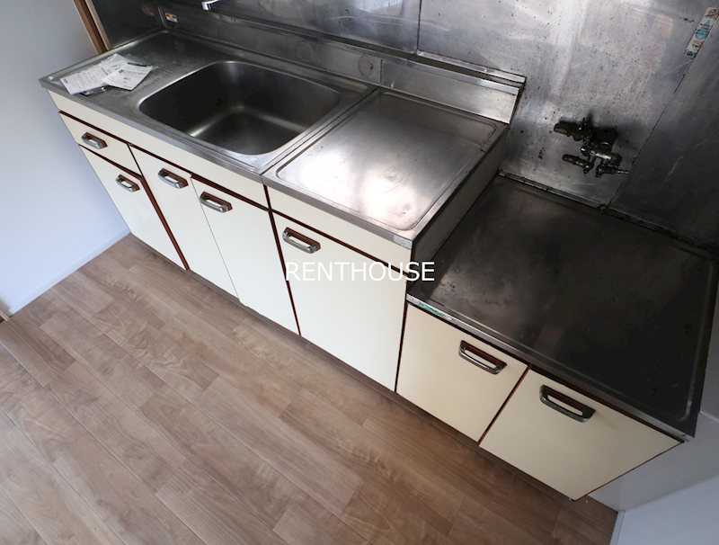 染地貸家 キッチン