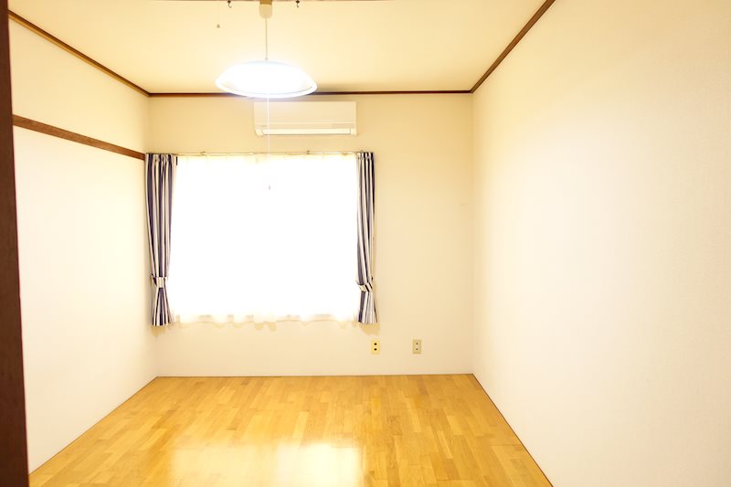 藤の木ハイツ　弊社専任 リビング