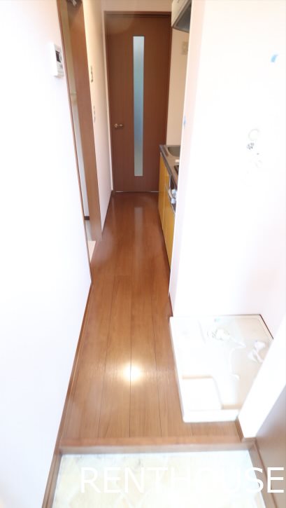 ウィステリア    玄関