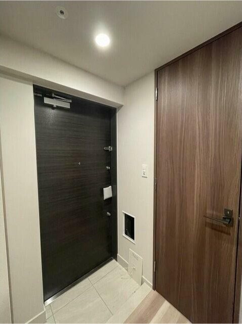 ドゥーエ府中Ⅰ 玄関