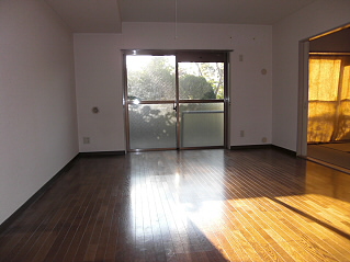 ジュノウ  リビング