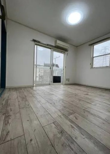 クリオコート西府ⅡB 玄関